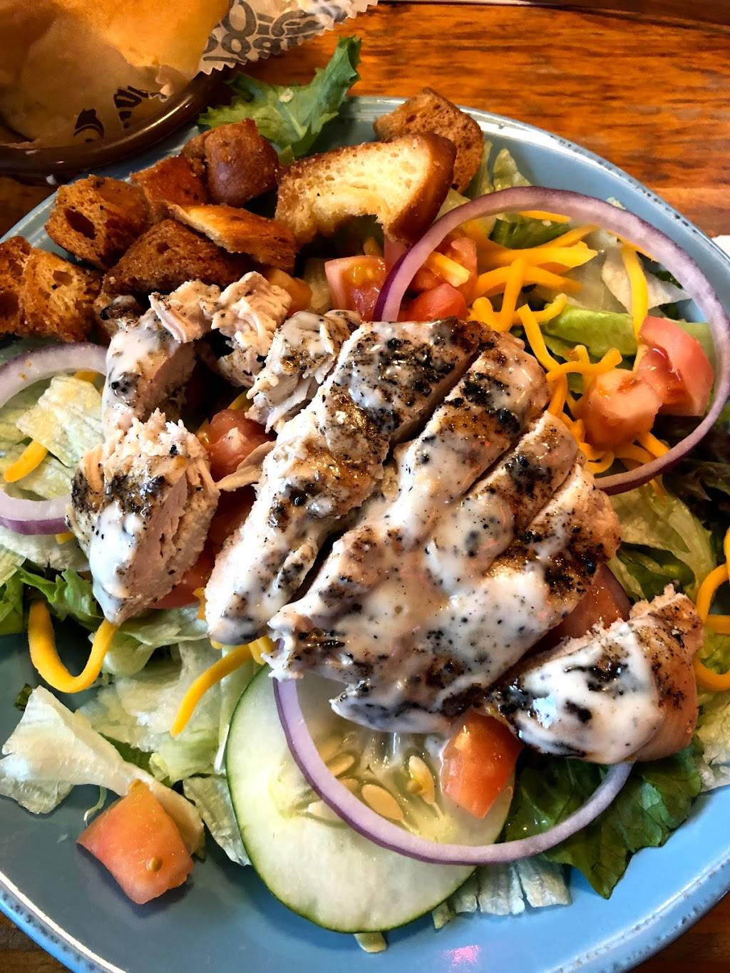 Logans Roadhouse | restaurant | 209 N Rangeline Rd, Joplin, MO 64801, USA | 4176267181 OR +1 417-626-7181