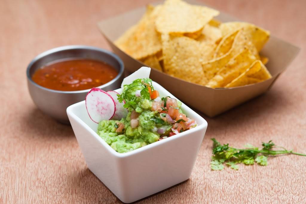 Taco Madre | restaurant | 604 6th St, Mendota, IL 61342, USA | 8155398388 OR +1 815-539-8388