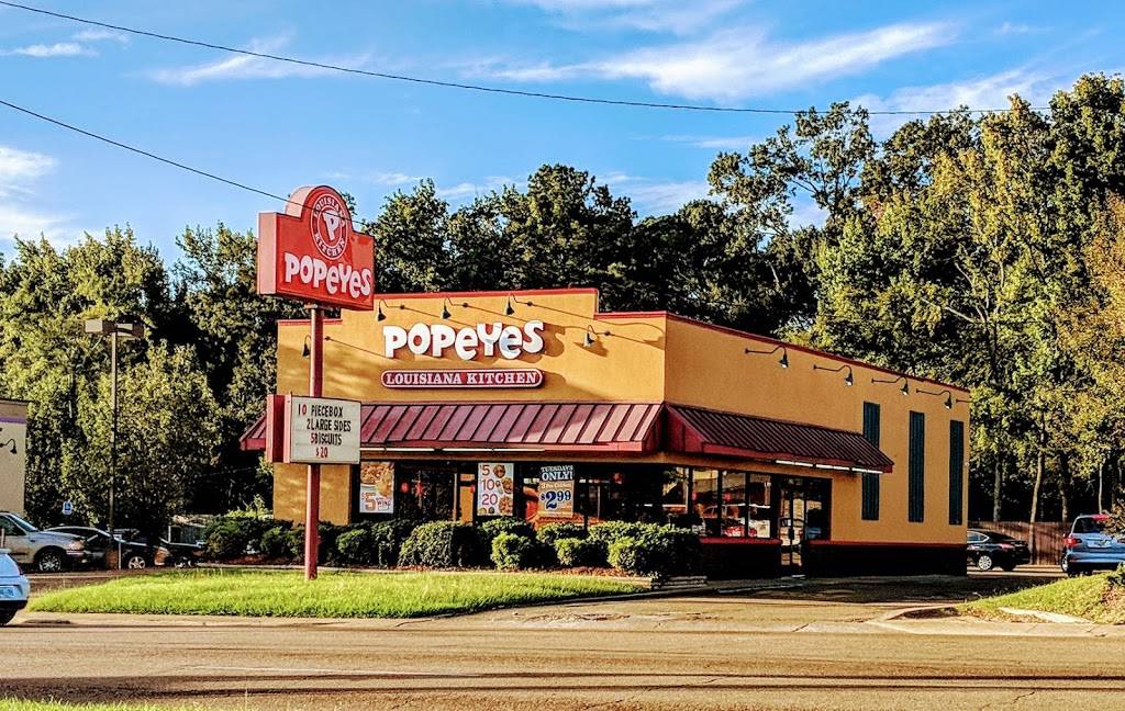 Popeyes Louisiana Kitchen | restaurant | 324 W Northside Dr, Jackson, MS 39206, USA | 6019811047 OR +1 601-981-1047