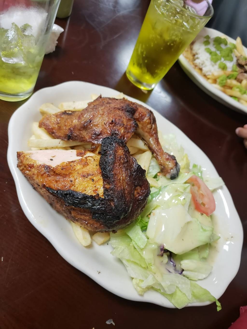 Mi Patria Restaurant | restaurant | 9425 Telegraph Rd, Pico Rivera, CA 90660, USA | 5629493460 OR +1 562-949-3460