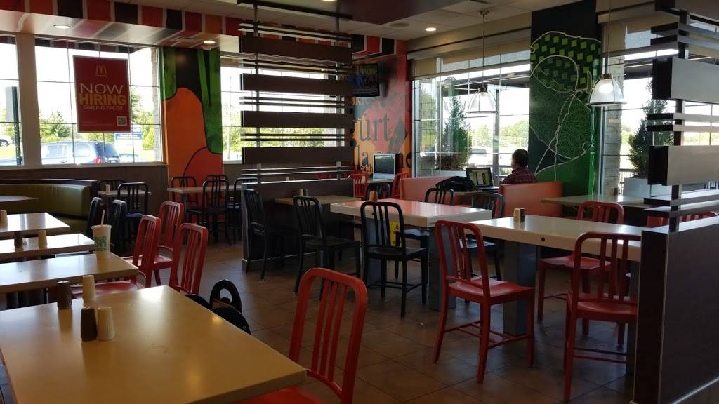 McDonalds | cafe | 22 Broadstreet Rd, Manakin-Sabot, VA 23103, USA | 8047842935 OR +1 804-784-2935