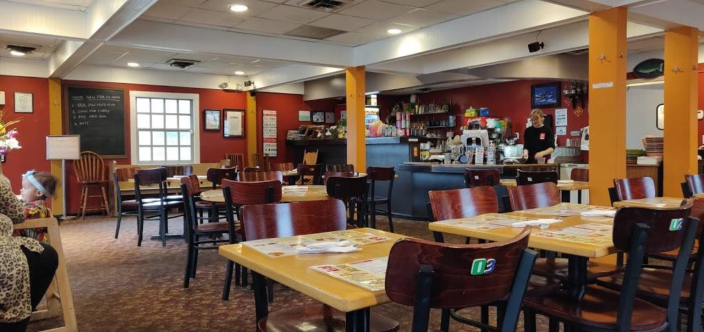 Tuptim Thai Cuisine | restaurant | 4896 Washtenaw Ave, Ypsilanti, MI 48197, USA | 7345285588 OR +1 734-528-5588