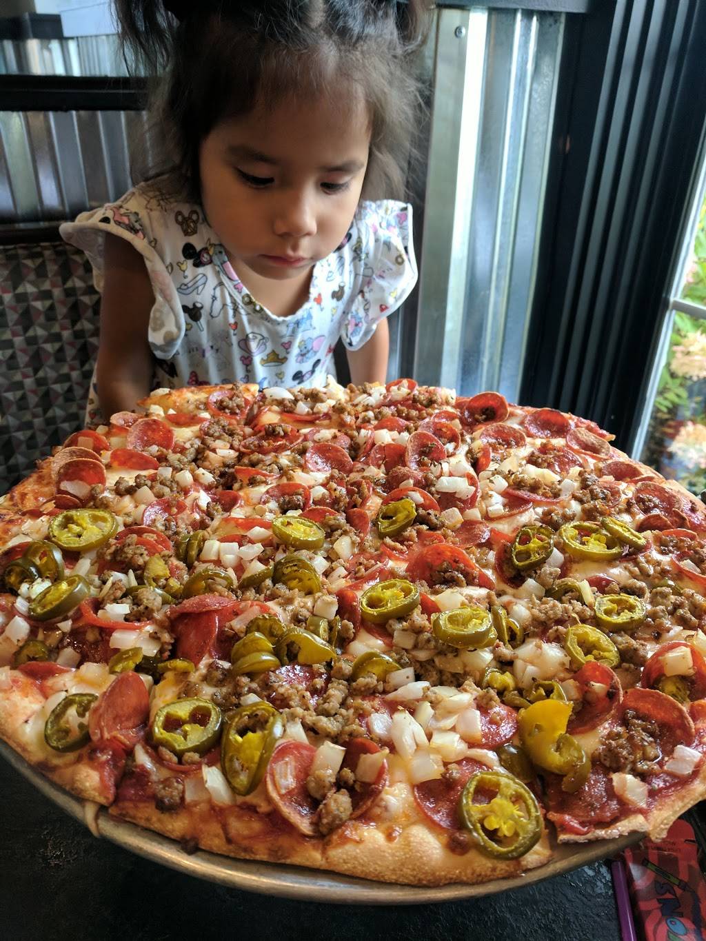 Flyers Pizza West Jefferson | meal delivery | 121 W Main St, West Jefferson, OH 43162, USA | 6148797777 OR +1 614-879-7777