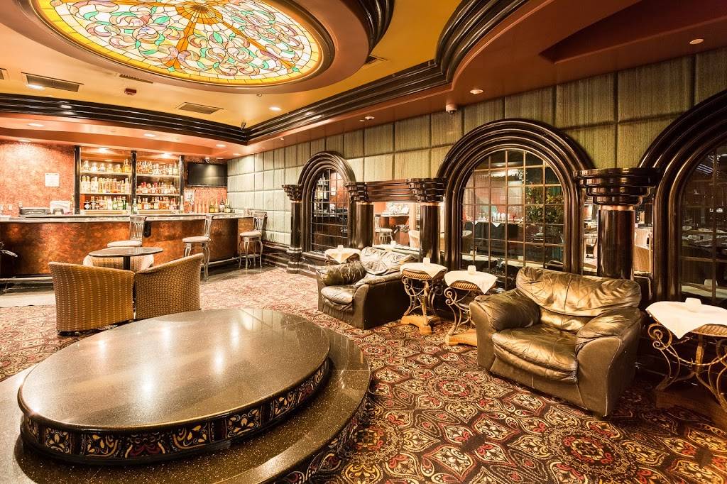 Christies Cabaret Tempe | night club | 1675 W Baseline Rd, Tempe, AZ 85283, USA | 4804561015 OR +1 480-456-1015