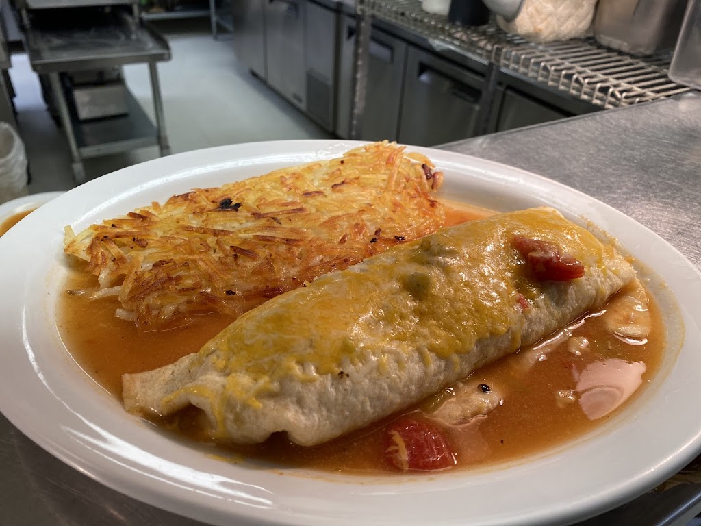 Cecilias Kitchen All Cuisine | restaurant | 100 Broadway St #1b, Sterling, CO 80751, USA | 9705221721 OR +1 970-522-1721