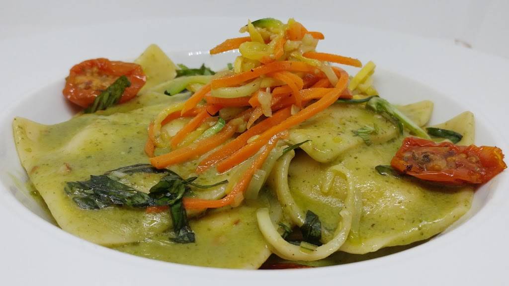 Crosswinds Restaurant and Bar | restaurant | 950 Dixon Rd, Etobicoke, ON M9W 5N4, Canada | 4166759444 OR +1 416-675-9444