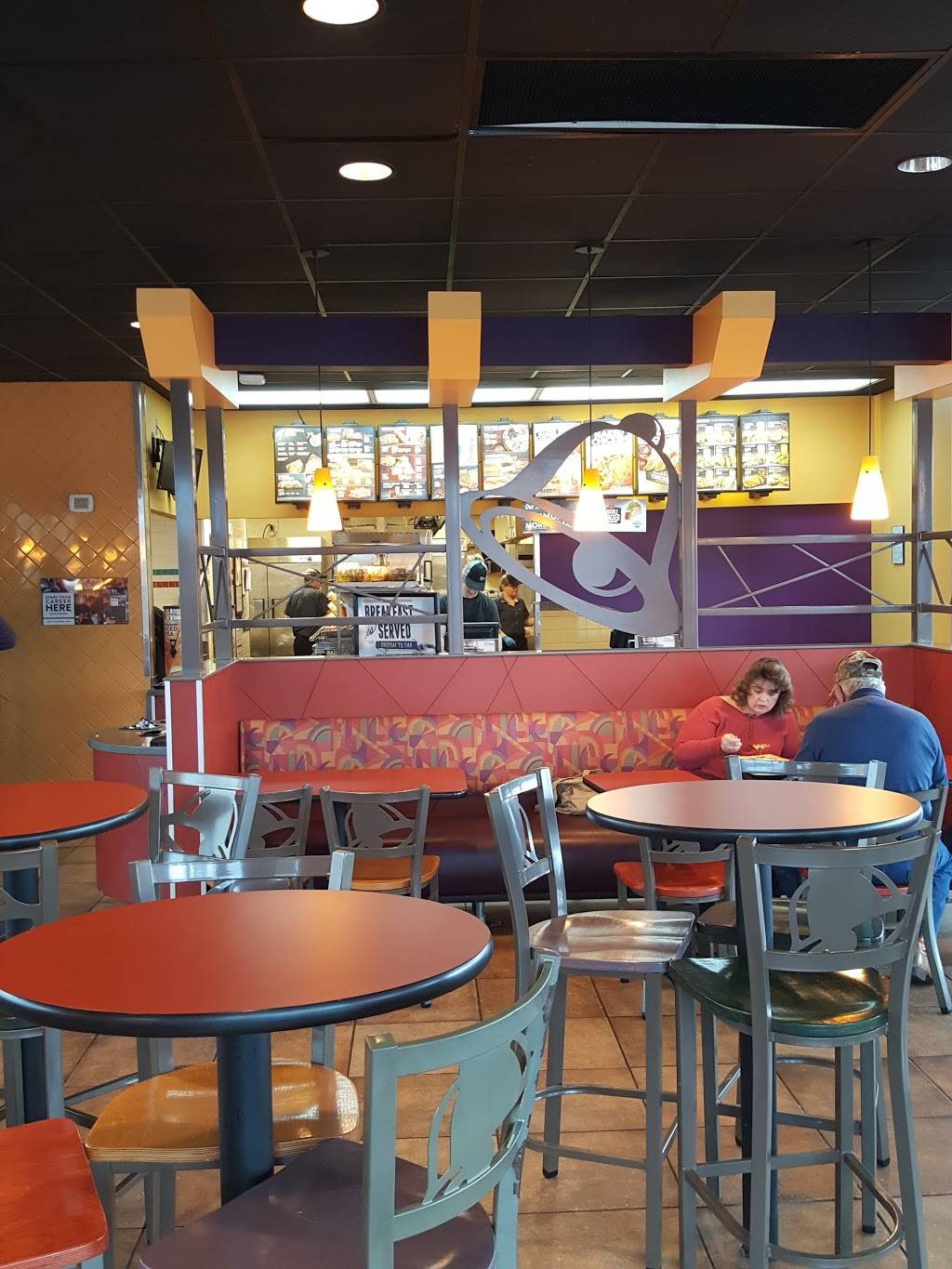 Taco Bell | meal takeaway | 1405 Smithville Hwy, McMinnville, TN 37110, USA | 9314738090 OR +1 931-473-8090