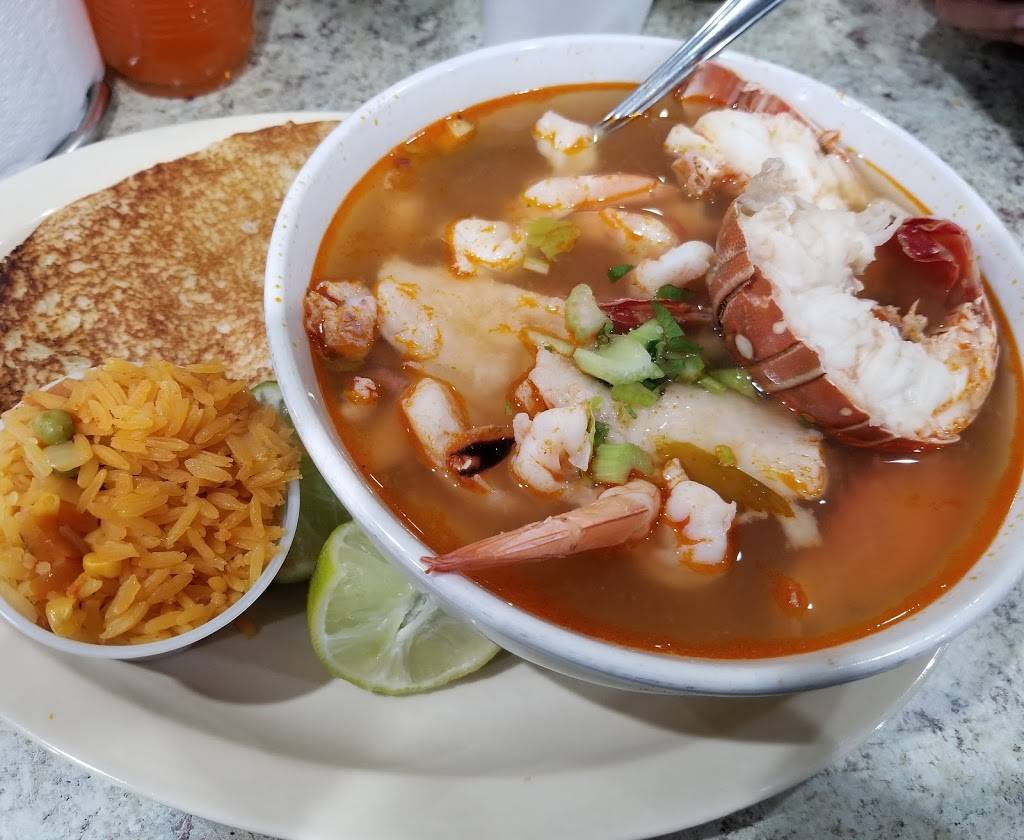 Mariscos 2000 | restaurant | 2460 Walnut Hill Ln, Dallas, TX 75229, USA | 2143511634 OR +1 214-351-1634