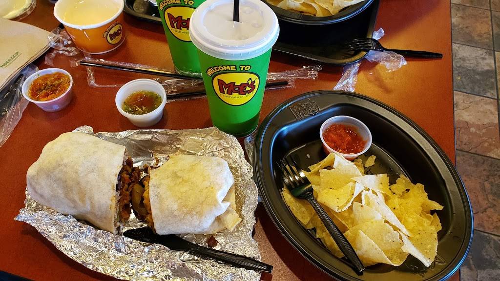 Moes Southwest Grill | restaurant | 231 State Farm Pkwy, Birmingham, AL 35209, USA | 2059437942 OR +1 205-943-7942