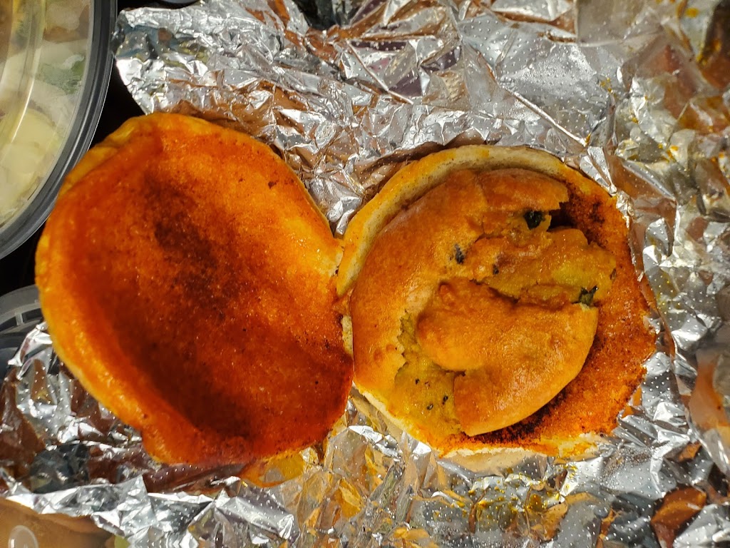 The Twist Indian Grill | restaurant | 2627 S Smithville Rd, Dayton, OH 45420, USA | 9379996567 OR +1 937-999-6567