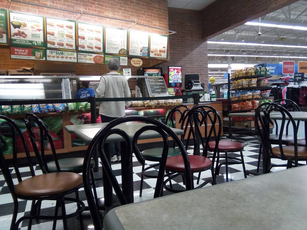 Subway | restaurant | 100 Charlton Rd, Sturbridge, MA 01566, USA | 5083475855 OR +1 508-347-5855