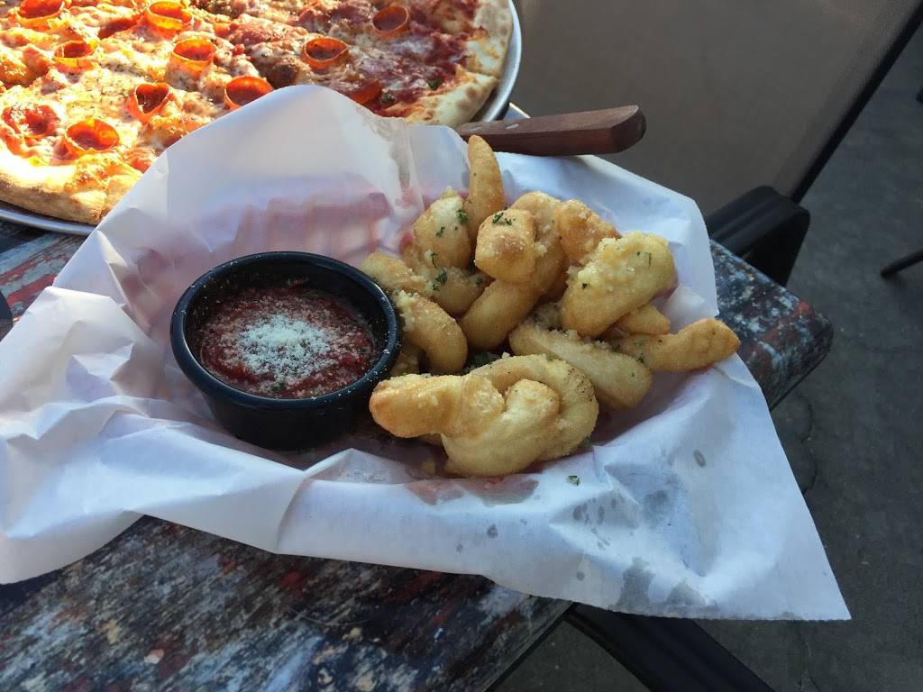 702 Pizza & Brew | restaurant | 3901 Dick Pond Rd, Myrtle Beach, SC 29588, USA | 8432156093 OR +1 843-215-6093