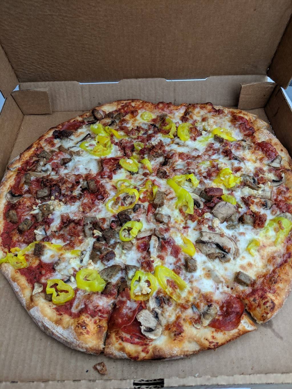 Amicis Italian Restaurant & Pizzeria | restaurant | 7720 N Wickham Rd #120, Melbourne, FL 32940, USA | 3212555377 OR +1 321-255-5377