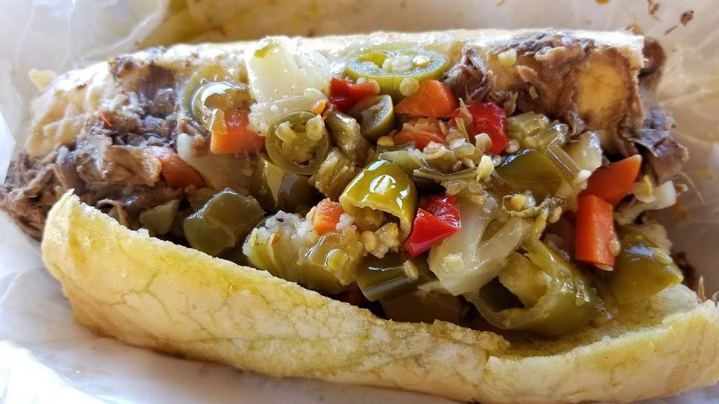 Johnnies Beef | restaurant | 7500 W North Ave, Elmwood Park, IL 60707, USA | 7084526000 OR +1 708-452-6000