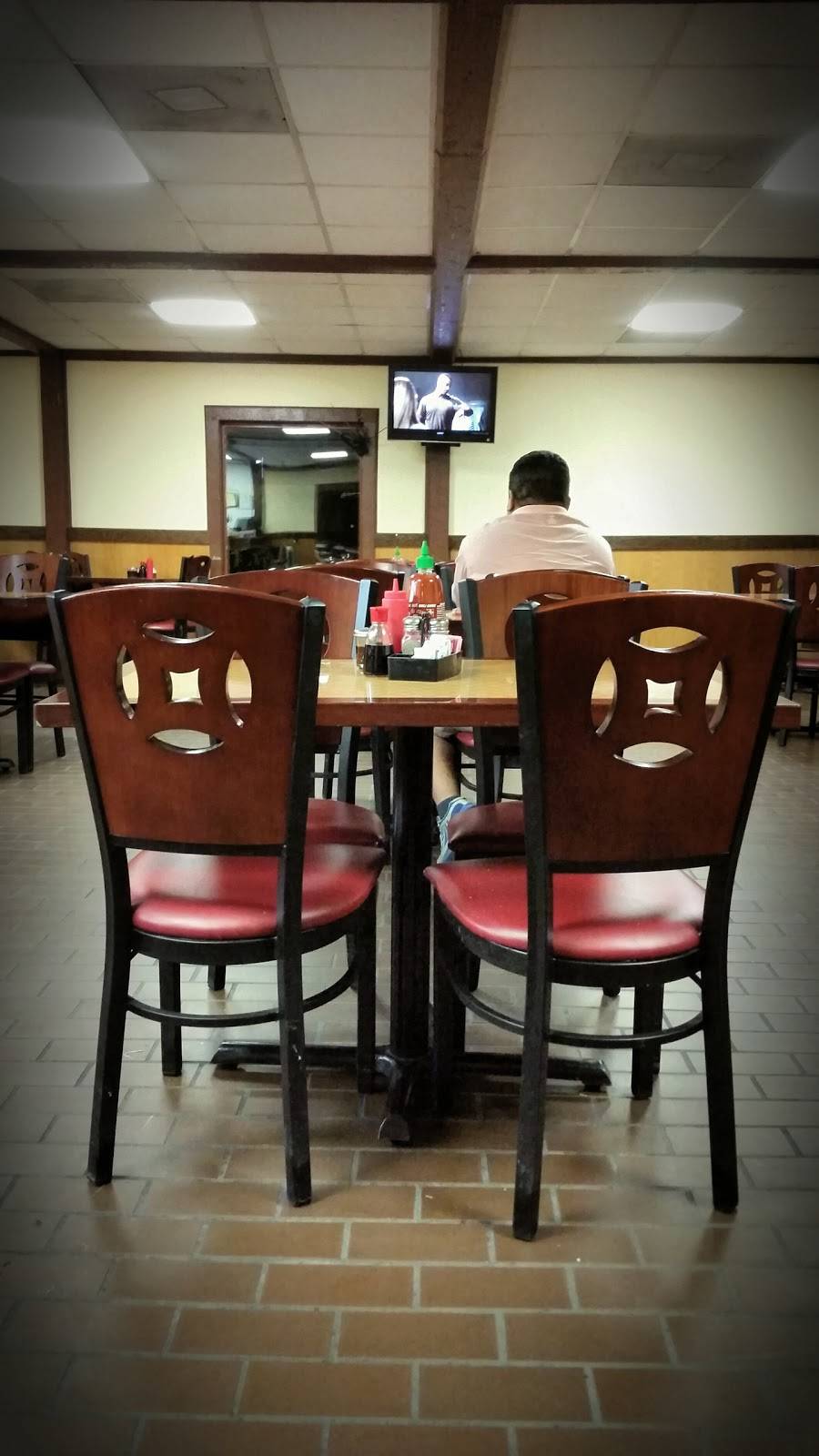 Oriental Wok | restaurant | 2822 Red Bluff Rd, Pasadena, TX 77503, USA | 7134722888 OR +1 713-472-2888