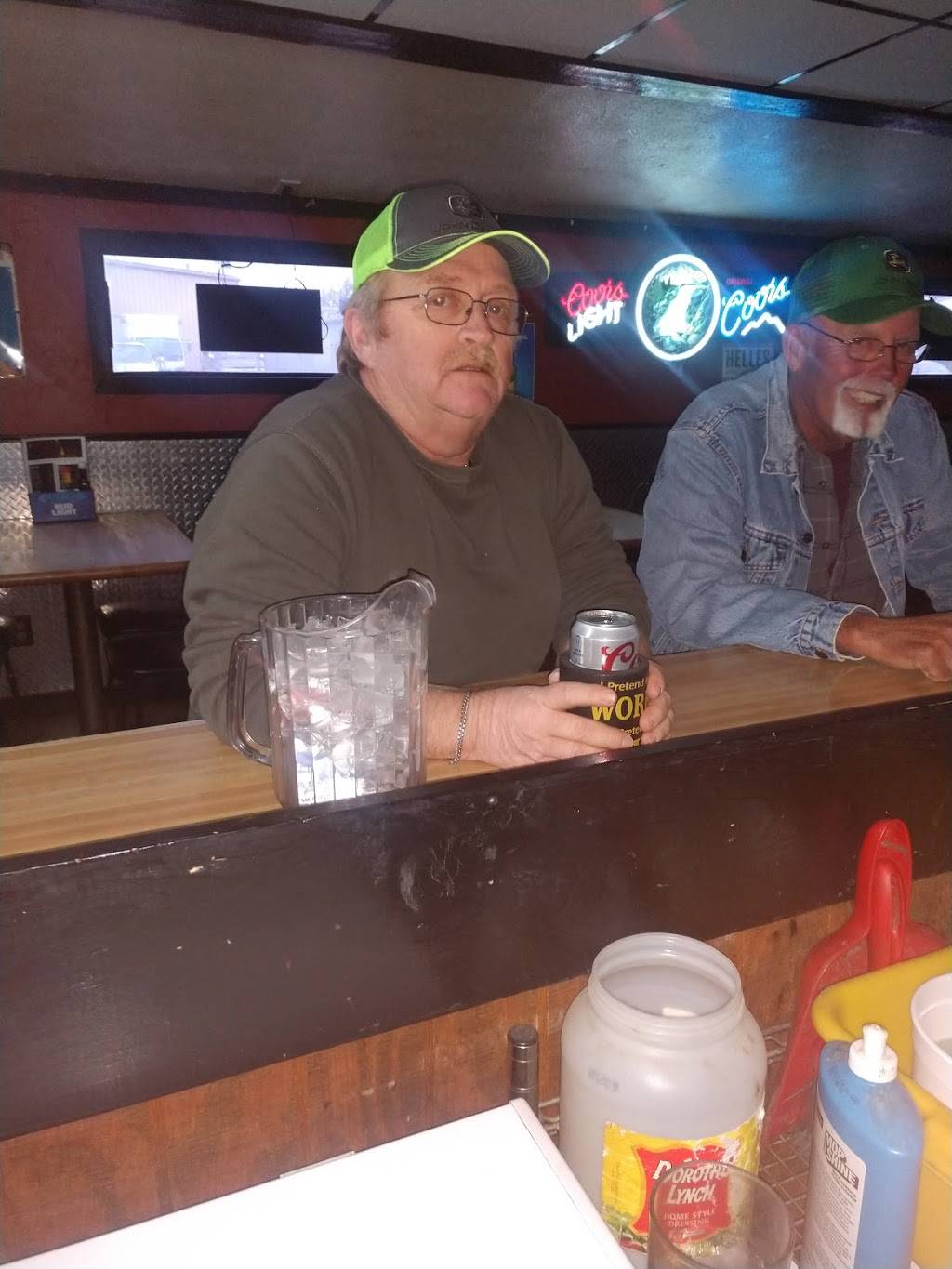 The PourHouse | restaurant | 311 E Pacific Ave Ave, Salina, KS 67401, USA | 7854043005 OR +1 785-404-3005