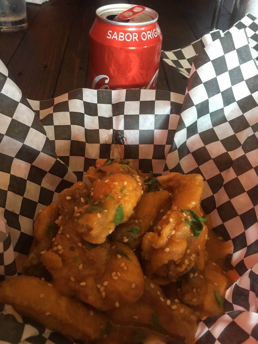 Cuatro Veintes Taps And Kitchen | restaurant | Calle Ambar 423, Fraccionamiento Los Encinos, 22820 Ensenada, B.C., Mexico | 016462276170 OR +52 646 227 6170