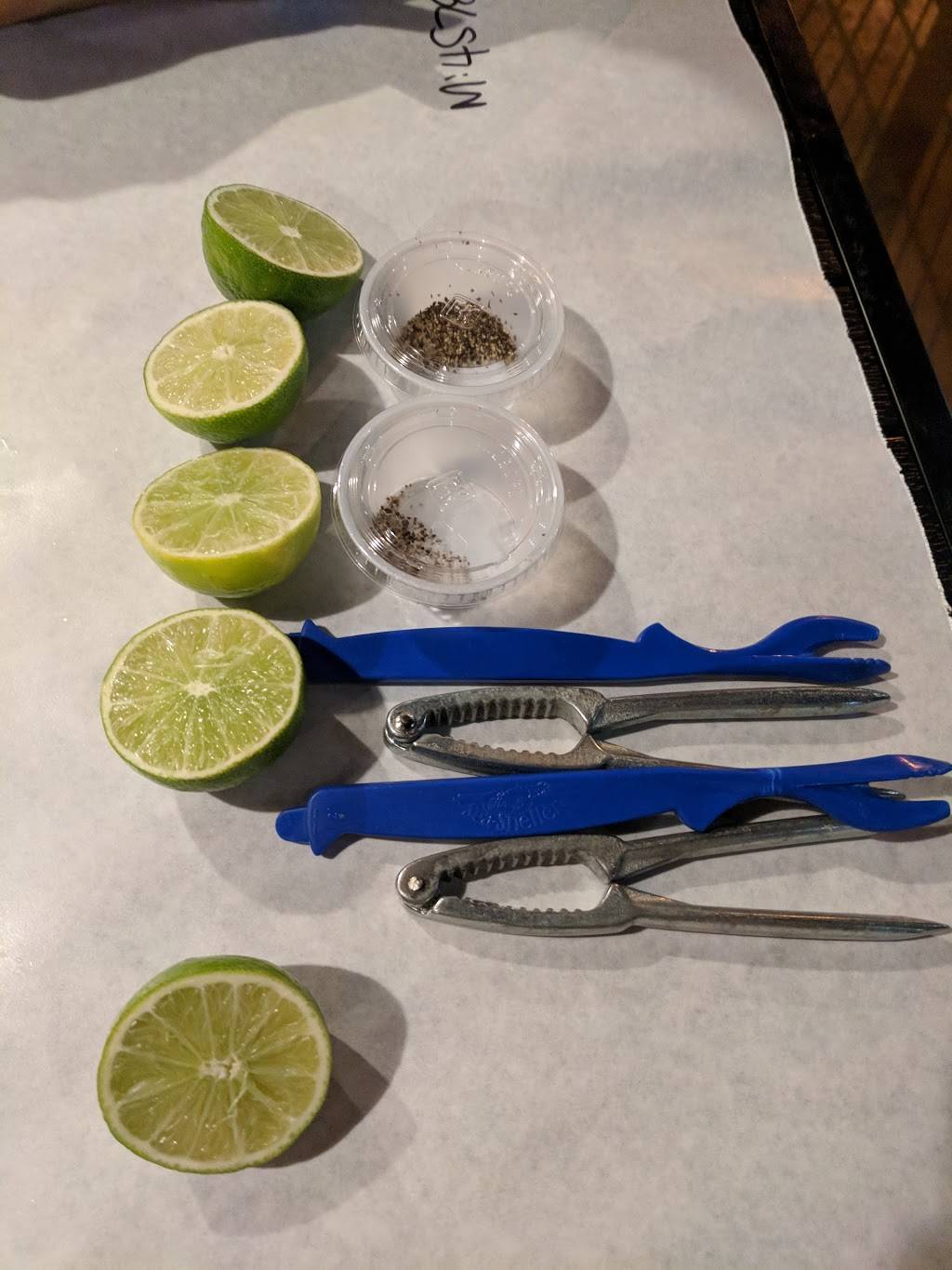 The Boiling Crab | restaurant | 330 Coral St, Honolulu, HI 96813, USA | 8085182935 OR +1 808-518-2935