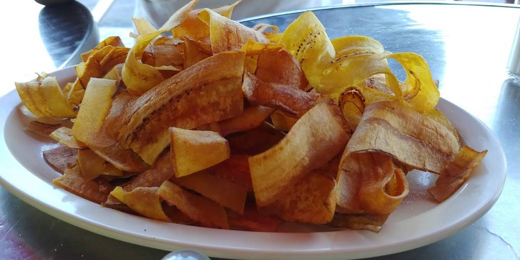 Dennys Latin Cafe | restaurant | 99600 Overseas Hwy, Key Largo, FL 33037, USA | 3054513665 OR +1 305-451-3665