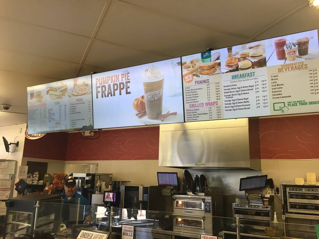 Speedy Café | restaurant | 23 New Garver Rd, Monroe, OH 45050, USA | 5135394433 OR +1 513-539-4433