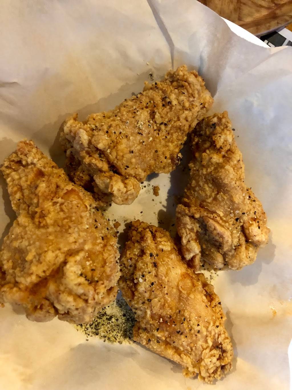 Hooters | restaurant | 291 Boston Turnpike, Shrewsbury, MA 01545, USA | 5087558700 OR +1 508-755-8700