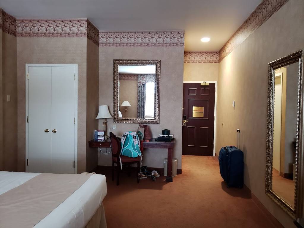 East Wind Long Island | restaurant | 5720 NY-25A, Wading River, NY 11792, USA | 6319293500 OR +1 631-929-3500