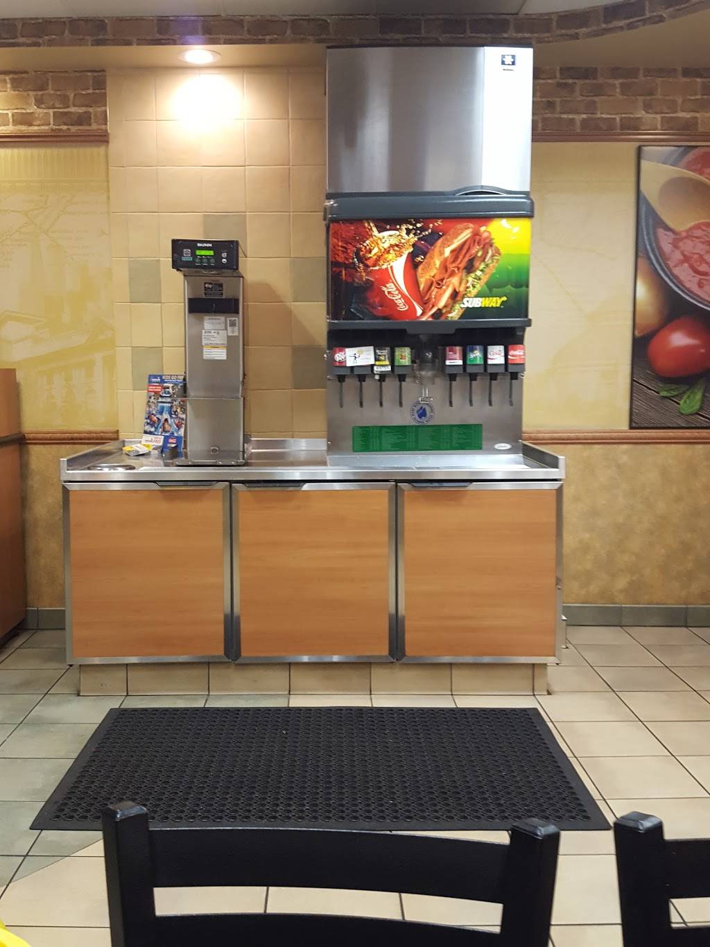 Subway Restaurants | restaurant | 1347 W Florence Ave, Los Angeles, CA 90044, USA | 3238341886 OR +1 323-834-1886