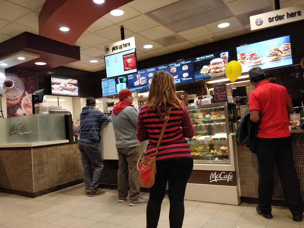 McDonalds | cafe | 1675 Merivale Rd, Nepean, ON K2G 3K2, Canada | 6132249040 OR +1 613-224-9040