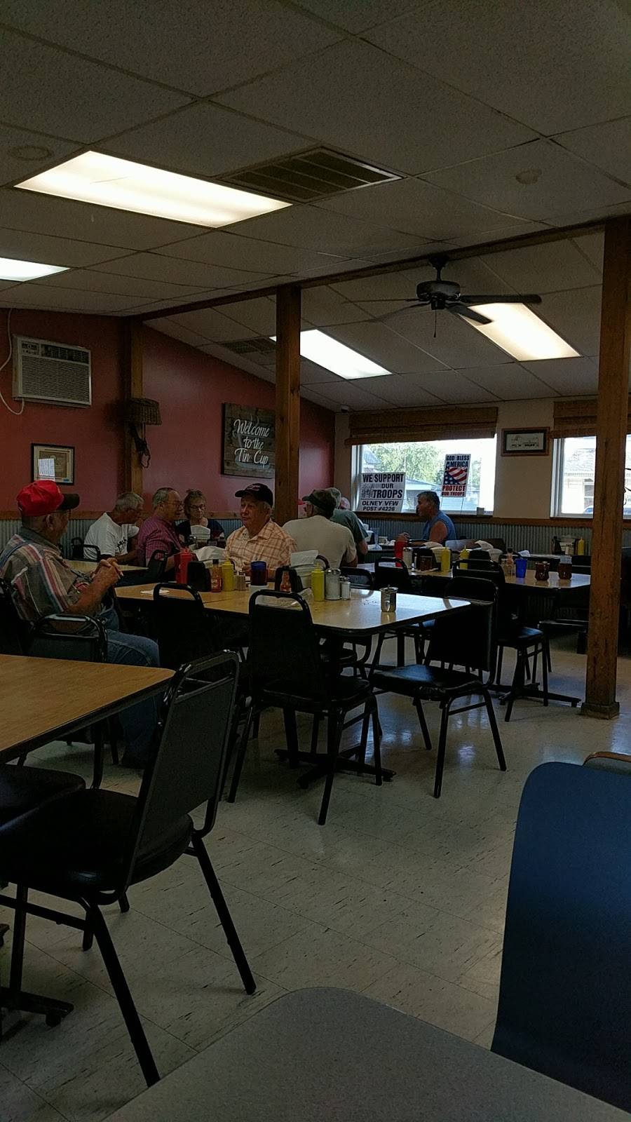 Tin Cup | restaurant | 139 W North Ave, Noble, IL 62868, USA | 6187232149 OR +1 618-723-2149