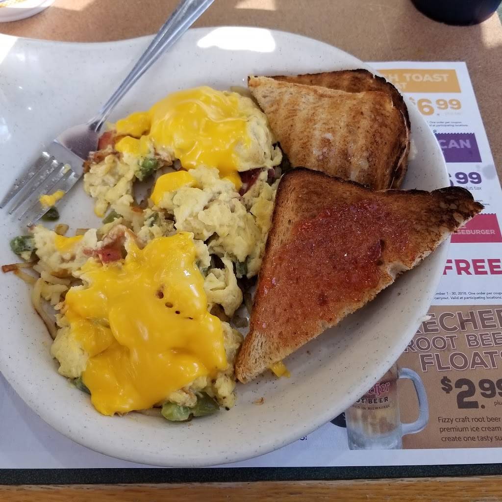 George Webb Restaurant | restaurant | 9207 W Capitol Dr, Milwaukee, WI 53222, USA | 4144649631 OR +1 414-464-9631