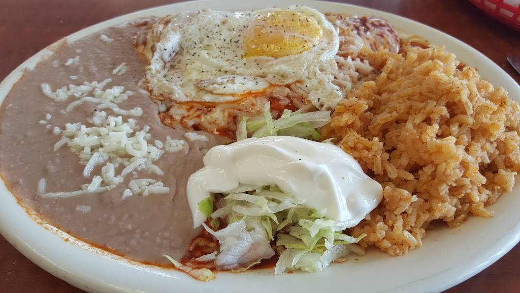 El Pueblito | restaurant | 1221 E Imperial Hwy, Placentia, CA 92870, USA | 7148547956 OR +1 714-854-7956