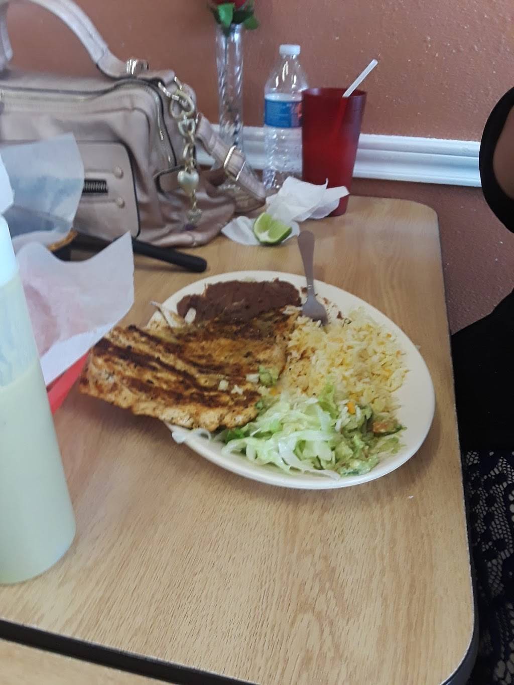 El Paisano - Pupusas Y Mas | restaurant | 10911 Bammel North Houston Rd, Houston, TX 77086, USA | 2818958491 OR +1 281-895-8491