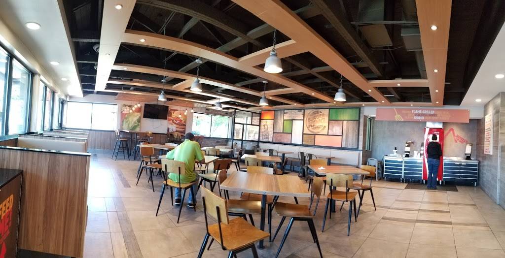 Burger King | restaurant | 15 Division Ave, Eugene, OR 97404, USA | 5416889369 OR +1 541-688-9369