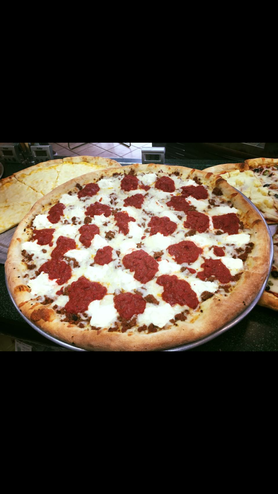 Sals Pizza Milwaukee | restaurant | 2040 W Wisconsin Ave, Milwaukee, WI 53233, USA | 4143449932 OR +1 414-344-9932