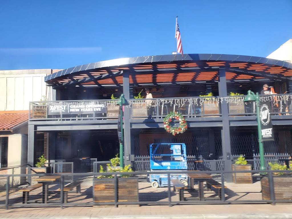 Margaritas Grille | restaurant | 10 W Main St, Mesa, AZ 85201, USA | 4809695812 OR +1 480-969-5812