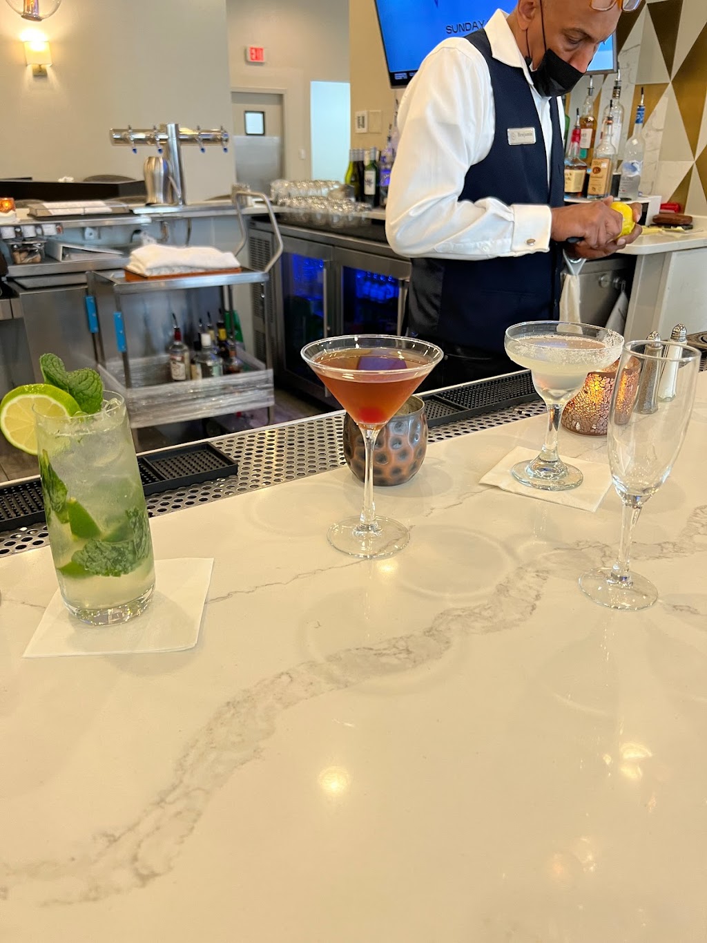 Gate 55 restaurant & Bar Sheraton | restaurant | 5501 Eubank Rd, Sandston, VA 23150, USA | 8042266400 OR +1 804-226-6400