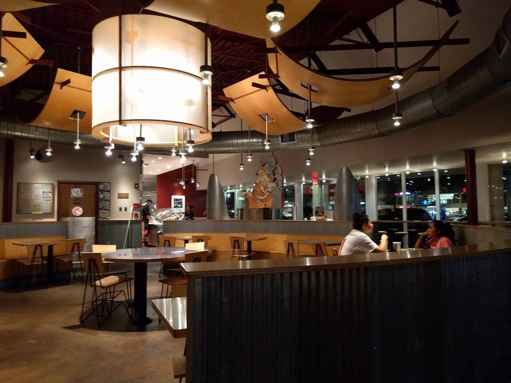 Chipotle Mexican Grill | restaurant | 5920 Roswell Rd Ste B101, Sandy Springs, GA 30328, USA | 4042522998 OR +1 404-252-2998