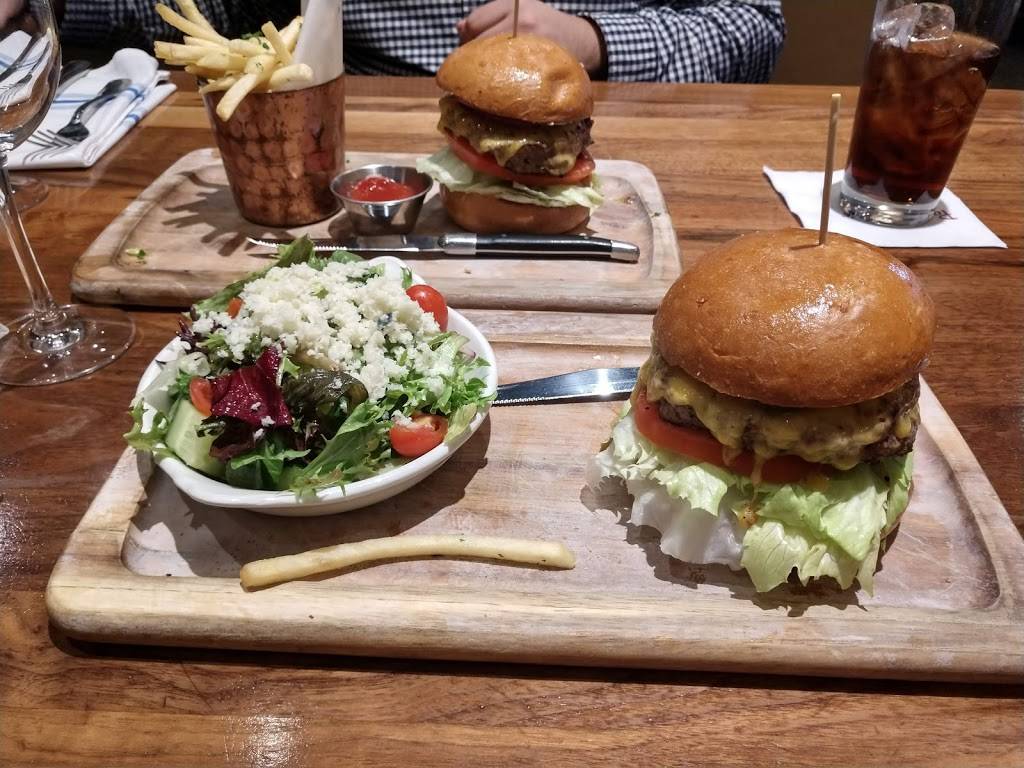 Paul Martins America | restaurant | 101 Hillsdale Shopping Ctr, San Mateo, CA 94403, USA | 6502127400 OR +1 650-212-7400