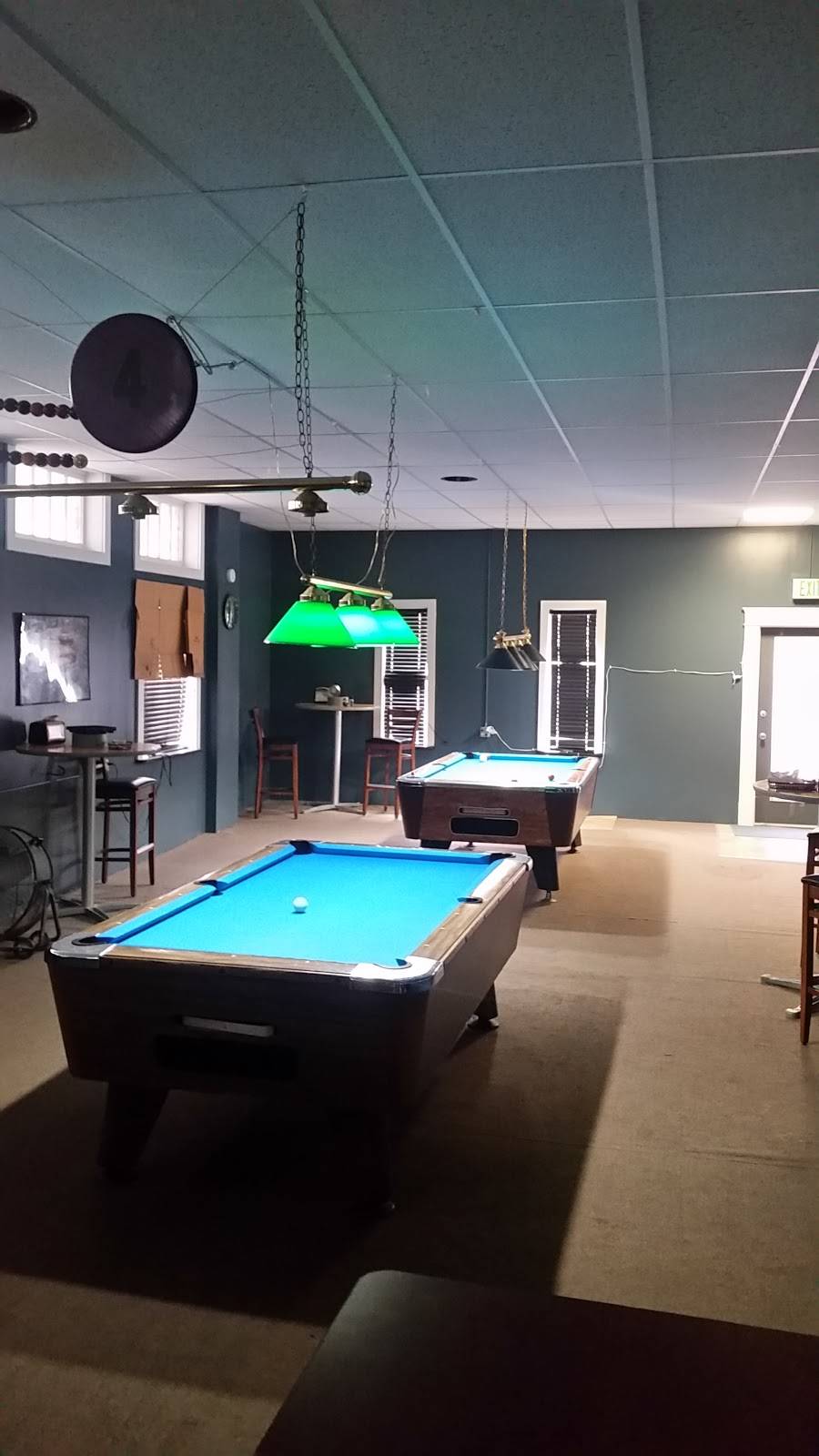 Crankys 2 | restaurant | 2155 N 13th St, Terre Haute, IN 47804, USA | 8122361877 OR +1 812-236-1877