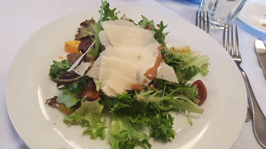 Gallo | restaurant | 5 Grove St, Ridgefield, CT 06877, USA | 2034317726 OR +1 203-431-7726