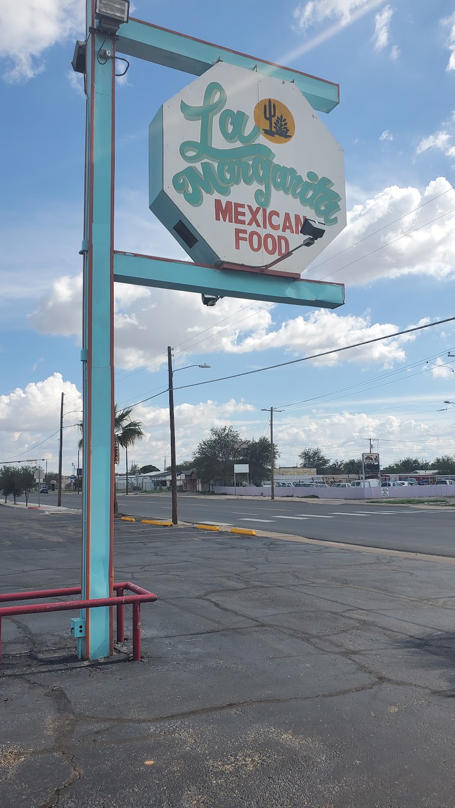 La Margarita Mexican Food | restaurant | 1301 S Grant Ave, Odessa, TX 79761, USA | 4323350848 OR +1 432-335-0848