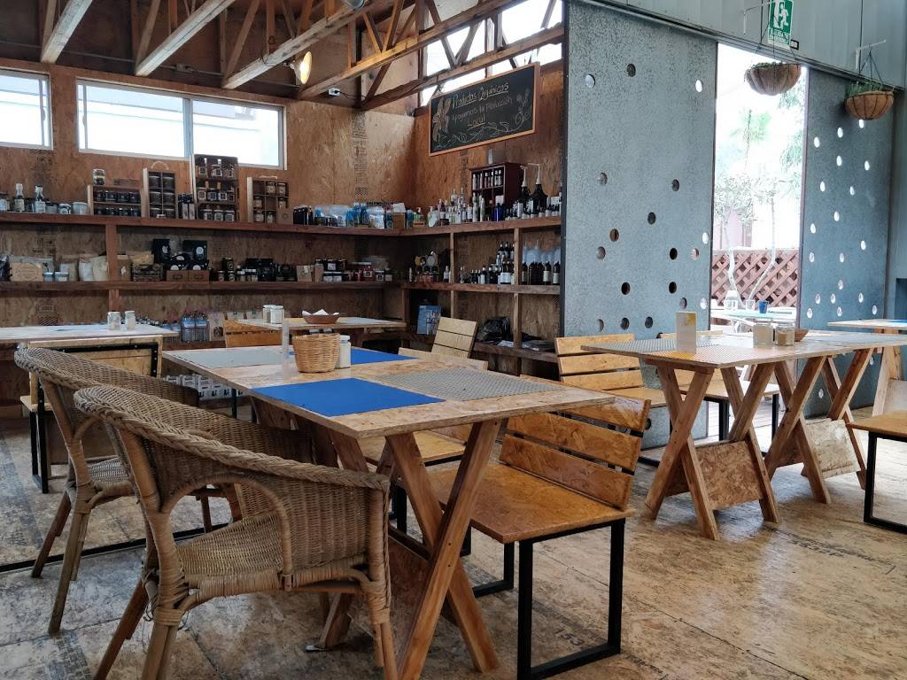 La Flor De La Calabaza | restaurant | km -ensenada, Carretera Tijuana-Ensenada 108, Zona playitas, Quintas Papagayo, 22760 Ensenada, B.C., Mexico | 016461744092 OR +52 646 174 4092