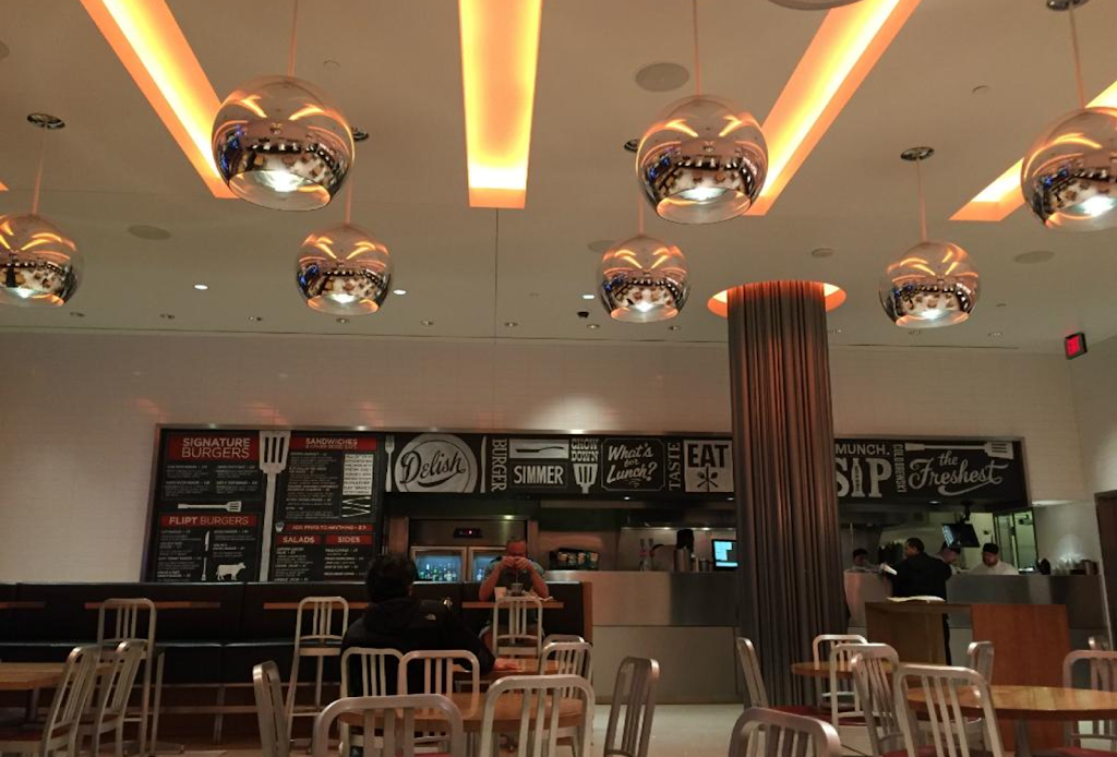 Flipt | restaurant | 3000 S River Rd, Des Plaines, IL 60018, USA | 8477950777 OR +1 847-795-0777