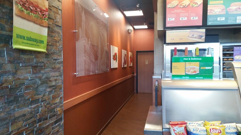 Subway | restaurant | 900 Fairway Crescent Unit #6, Kitchener, ON N2A 0A1, Canada | 5198967827 OR +1 519-896-7827