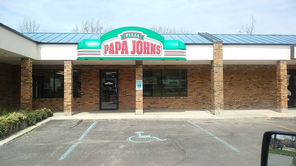 Papa Johns Pizza | restaurant | 1338 W South Airport Rd W, Traverse City, MI 49686, USA | 2319417272 OR +1 231-941-7272