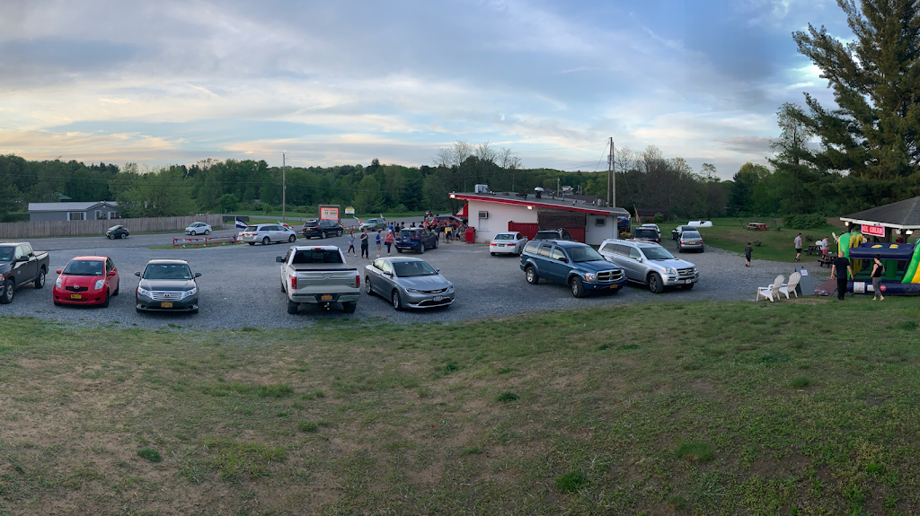 Farmer’s Daughters’ Drive In ( Closed For The 2020 Season) See Y | restaurant | 882 NY-29, Saratoga Springs, NY 12866, USA | 5185848562 OR +1 518-584-8562