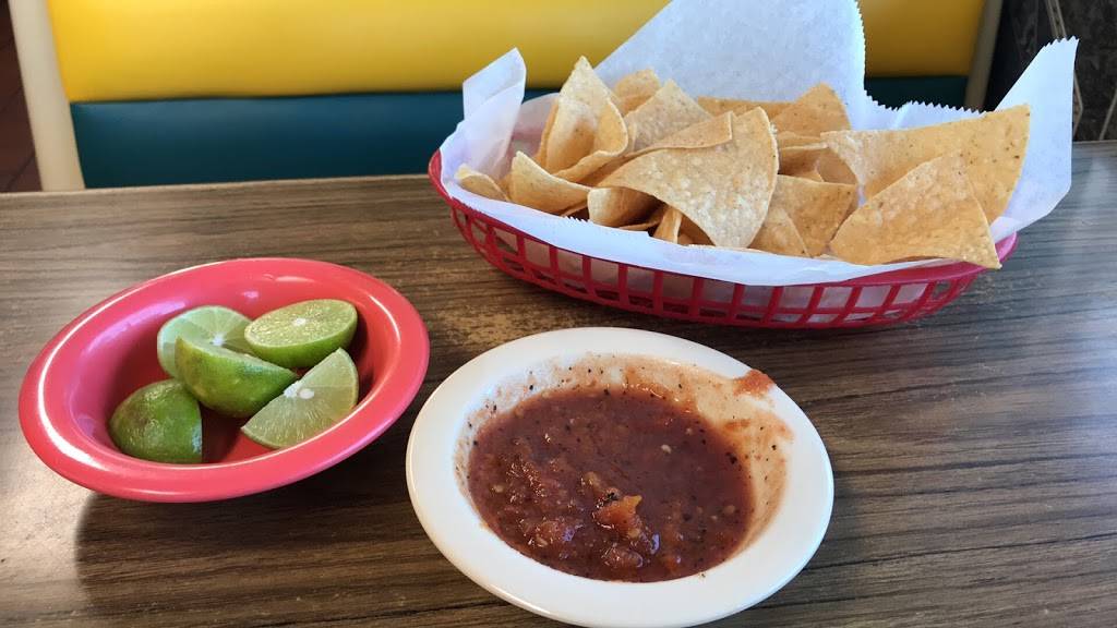 Mariscos Las Adas Manzanillo | restaurant | 4772 E Olive Ave, Fresno, CA 93702, USA | 5594550963 OR +1 559-455-0963