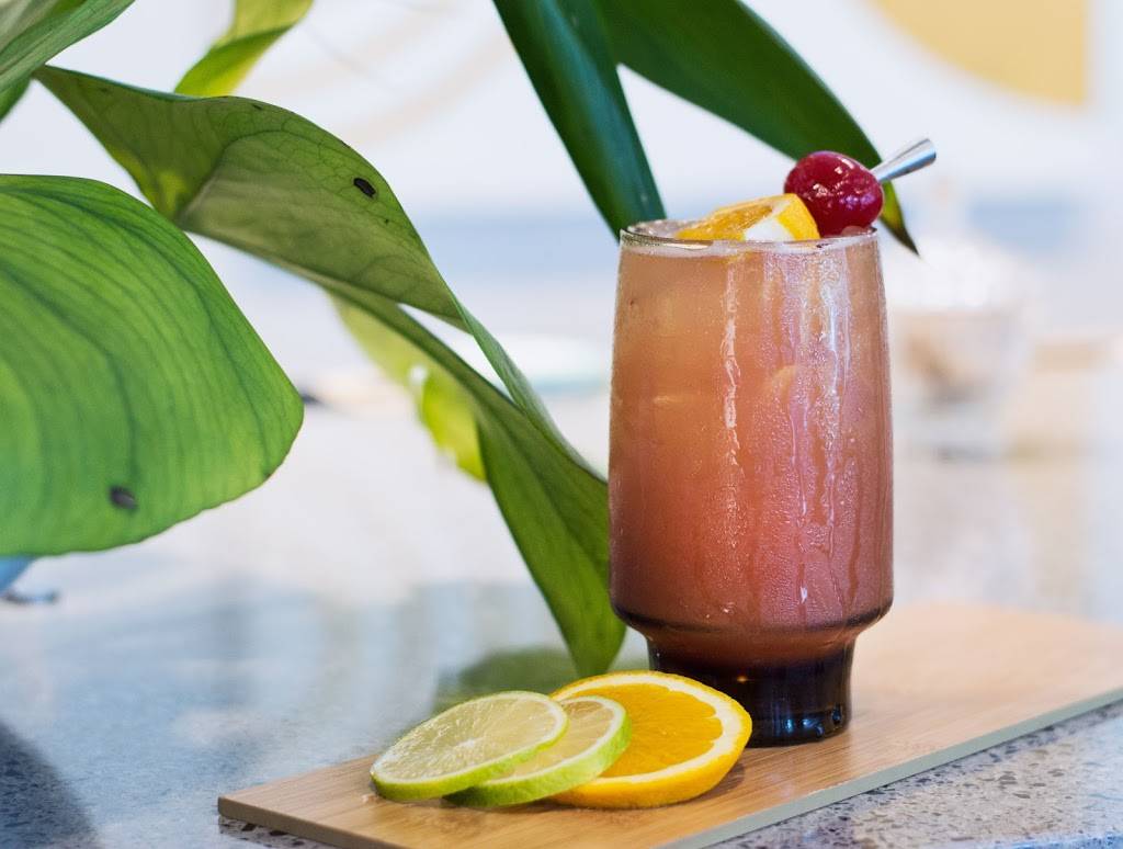 The Continental | restaurant | 111 W Fortune St, Tampa, FL 33602, USA | 8132231351 OR +1 813-223-1351