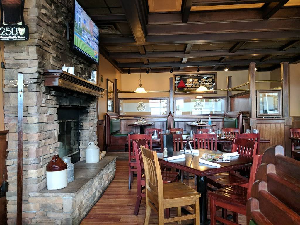 Mavis Winkles Irish Pub | restaurant | 8870 Darrow Rd F107, Twinsburg, OH 44087, USA | 3304053663 OR +1 330-405-3663