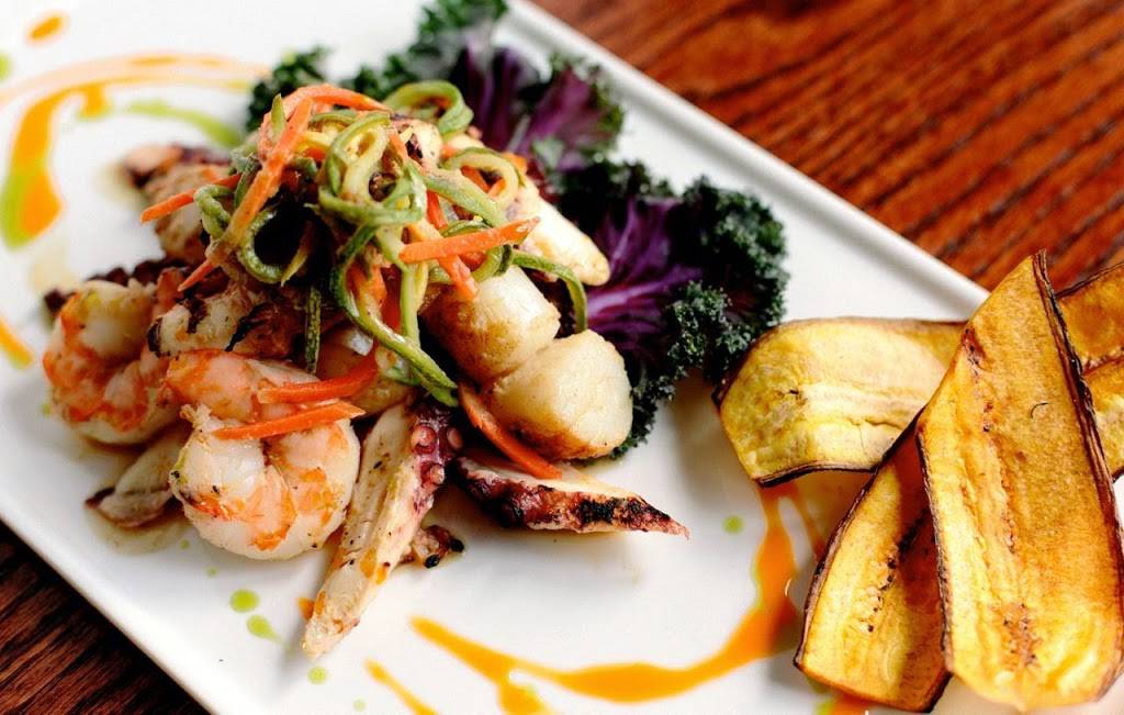 Artango Bar & Steakhouse | restaurant | 4767 N Lincoln Ave, Chicago, IL 60625, USA | 8722087441 OR +1 872-208-7441